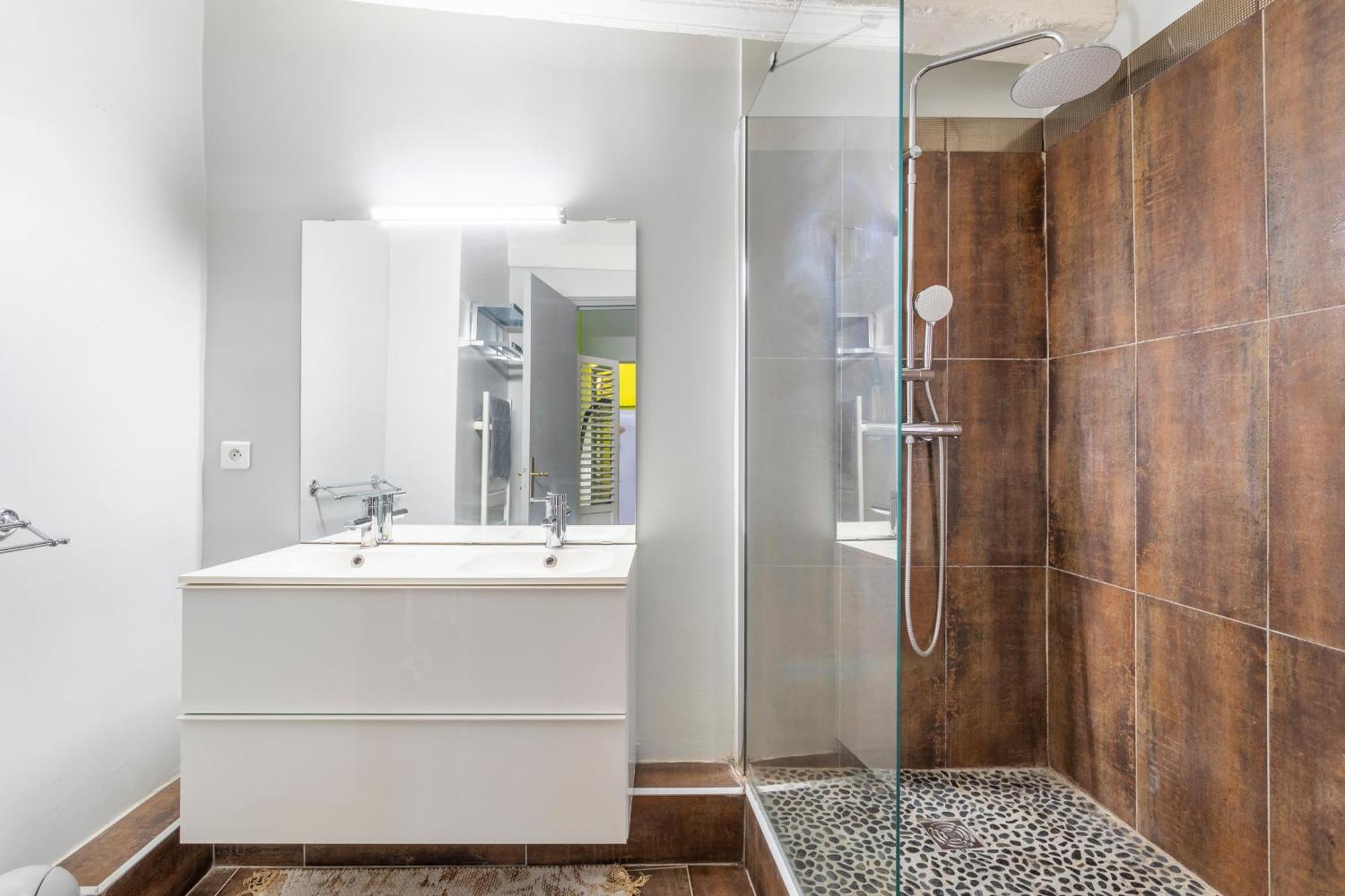 T2 Hotel Particulier Centre Aix 普罗旺斯地区艾克斯 外观 照片